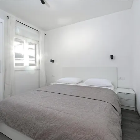 Apartamento Matic Kaštela